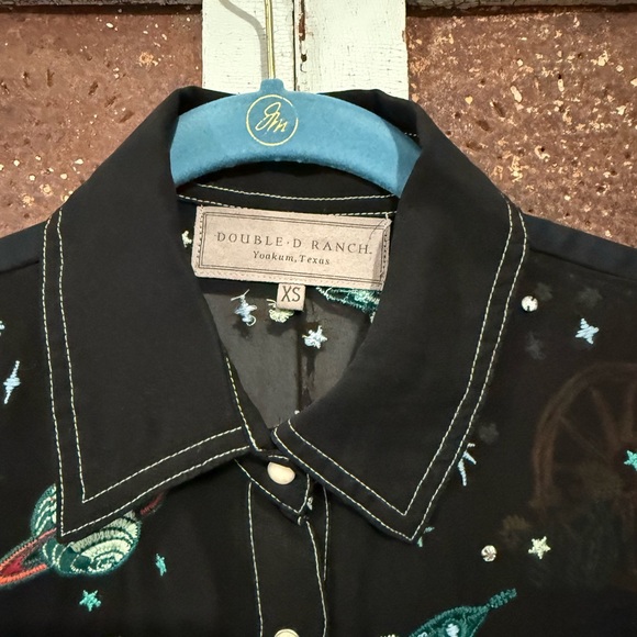 Double D Ranch Space Blouse - Picture 2 of 10